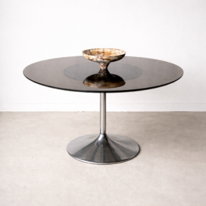 Table "Helios"
